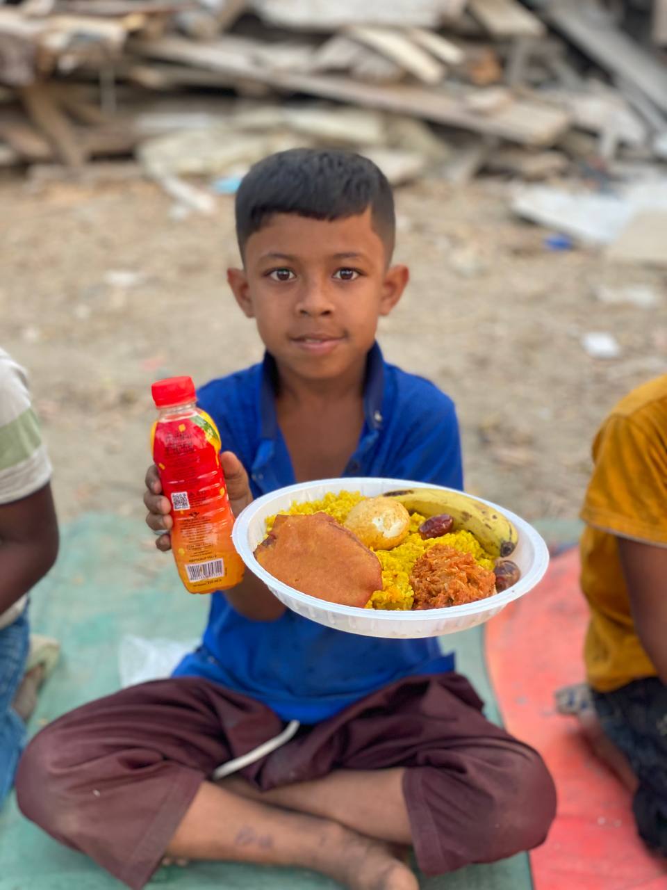 English and Bangladeshi Volunteers for Kids